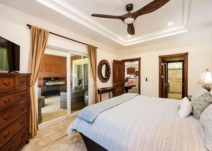 Apartahotel Beachfront Easy Access, Security & Cameras 3*