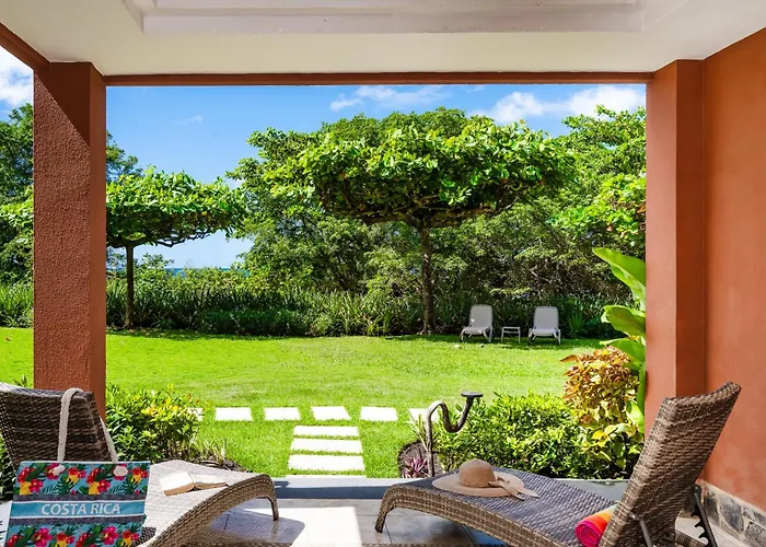 Apartahotel Beachfront Easy Access, Security & Cameras 3*